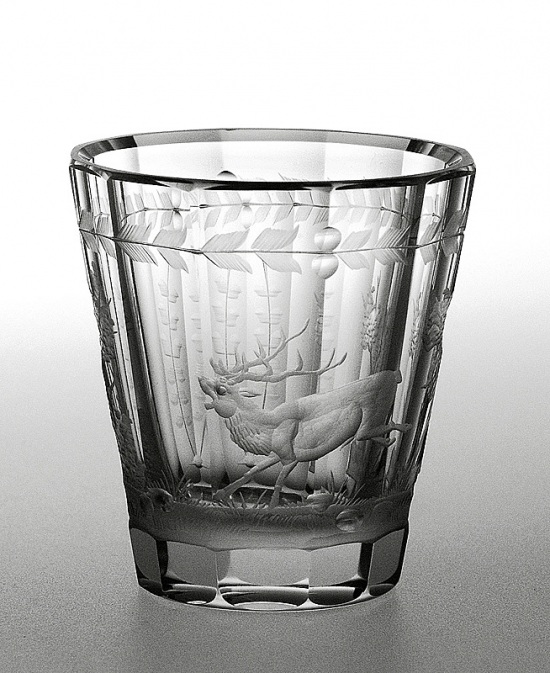 Engraved glass - deer