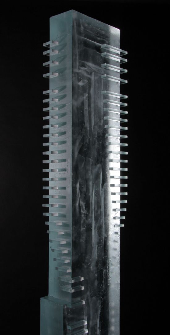 One-Seaport-Building-Glass-Sculpture_17