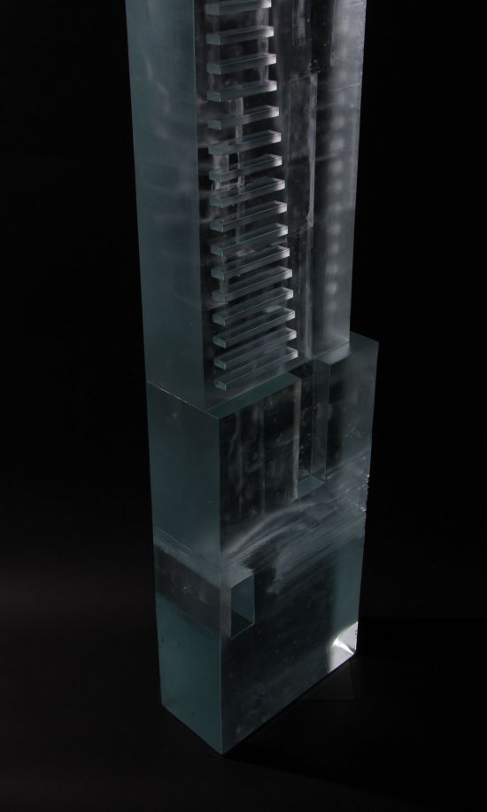 One-Seaport-Building-Glass-Sculpture_19