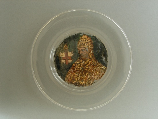 Reverse painted plate from the Museum of Decorative Arts from Prague