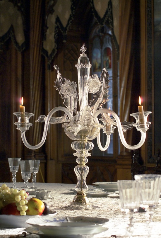 Venetian style table top lamp